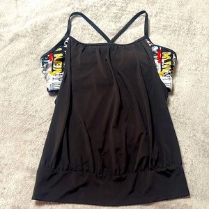 Calvin Klein Workout Top w/built in Bra